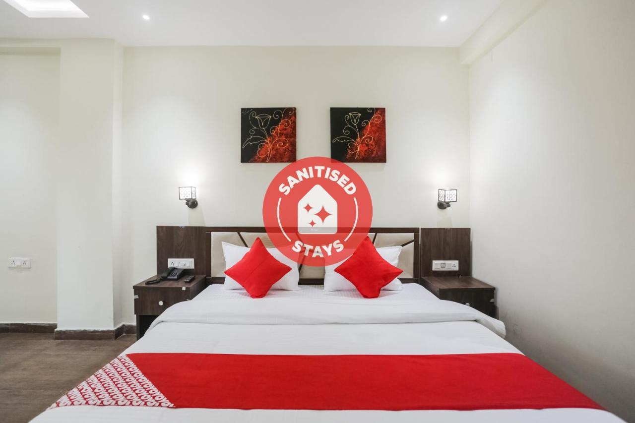 Oyo 63134 Hotel Red Queen Raigarh Exterior photo